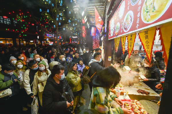 餐飲業(yè)現(xiàn)“開(kāi)門紅”　鞏固復(fù)蘇態(tài)勢(shì)需多方合力